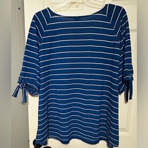 Women’s Top size 3X V-Neck Navy Blue with White Stripes by Lee with tie cuffs